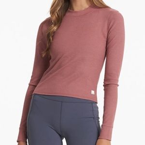 Vuori Long Sleeve Fitted Mudra Tee